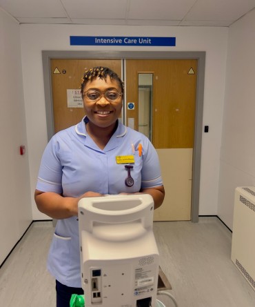 Tessy working in majors at York Hospital's emergency department.