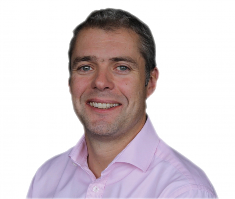 Headshot of Simon Boyle.